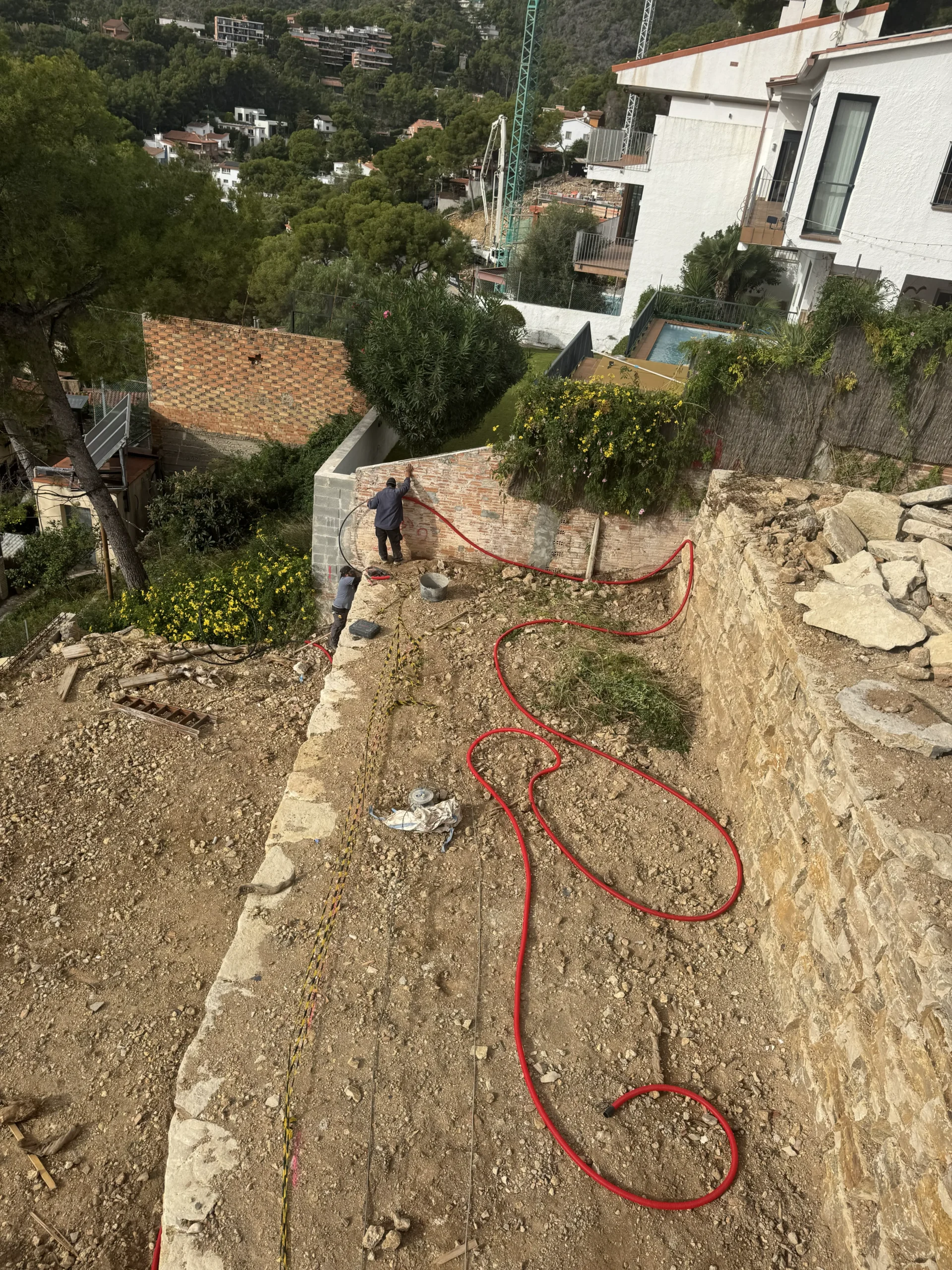 Coordinated utility installations in a turnkey renovation