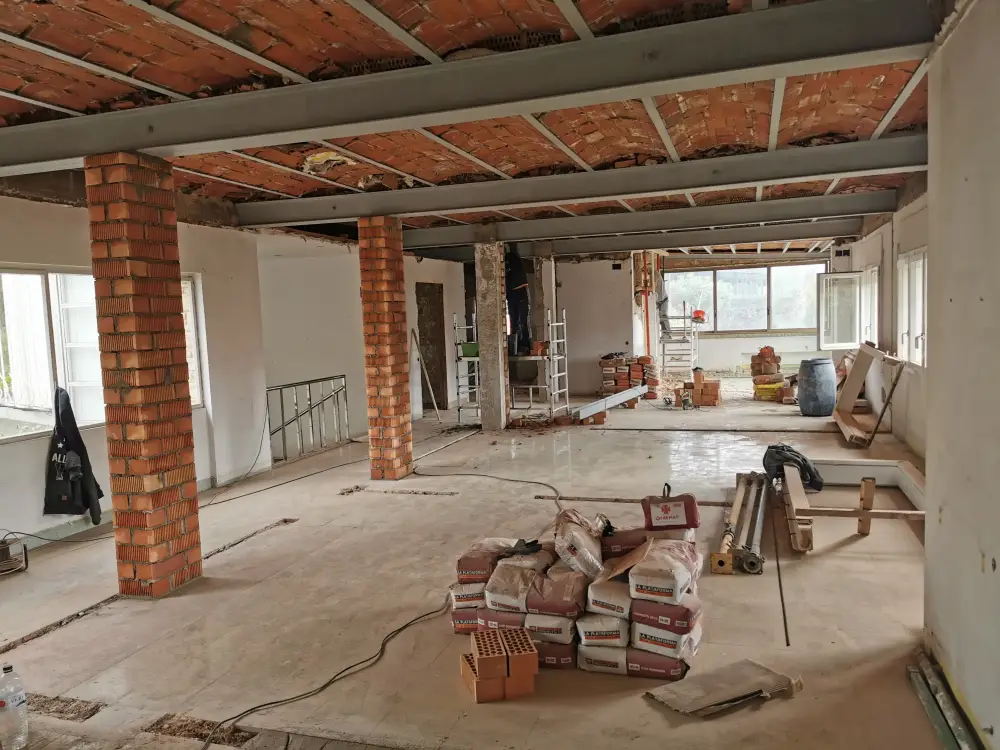 Pedralbes barcelona renovation – derribos y apeos foto  009