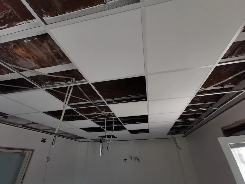 Pedralbes barcelona renovation – suelo y falso techo proceso  003